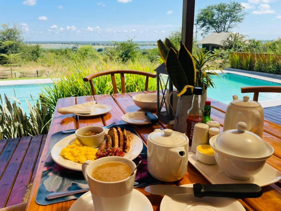 Xhabe Safari Lodge Chobe Muchenje Экстерьер фото